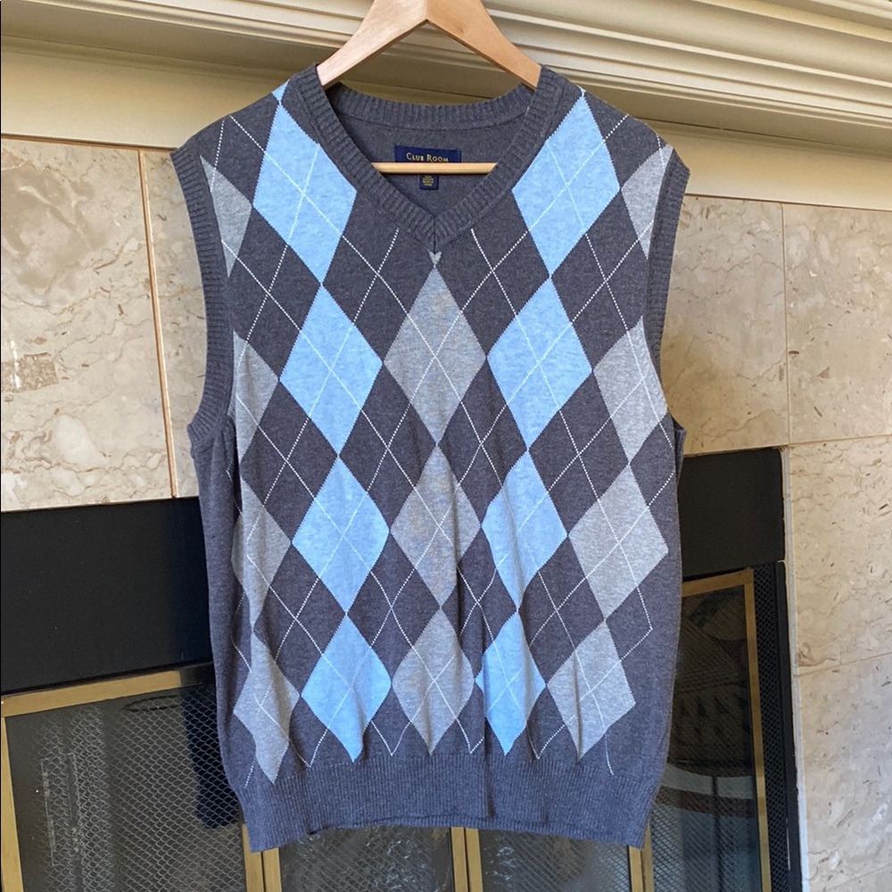 Club Room V-Neck Argyle Sweater Vest